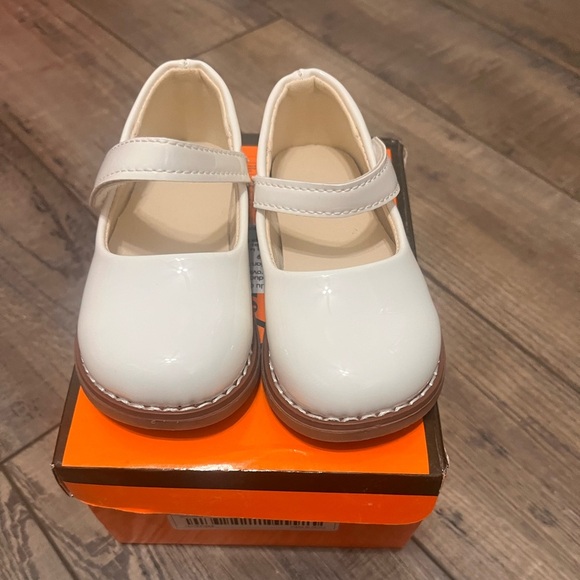 Other - Classic White Kids Mary Jane Shoes